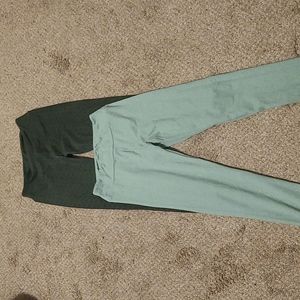 LuLaRoe leggings pair